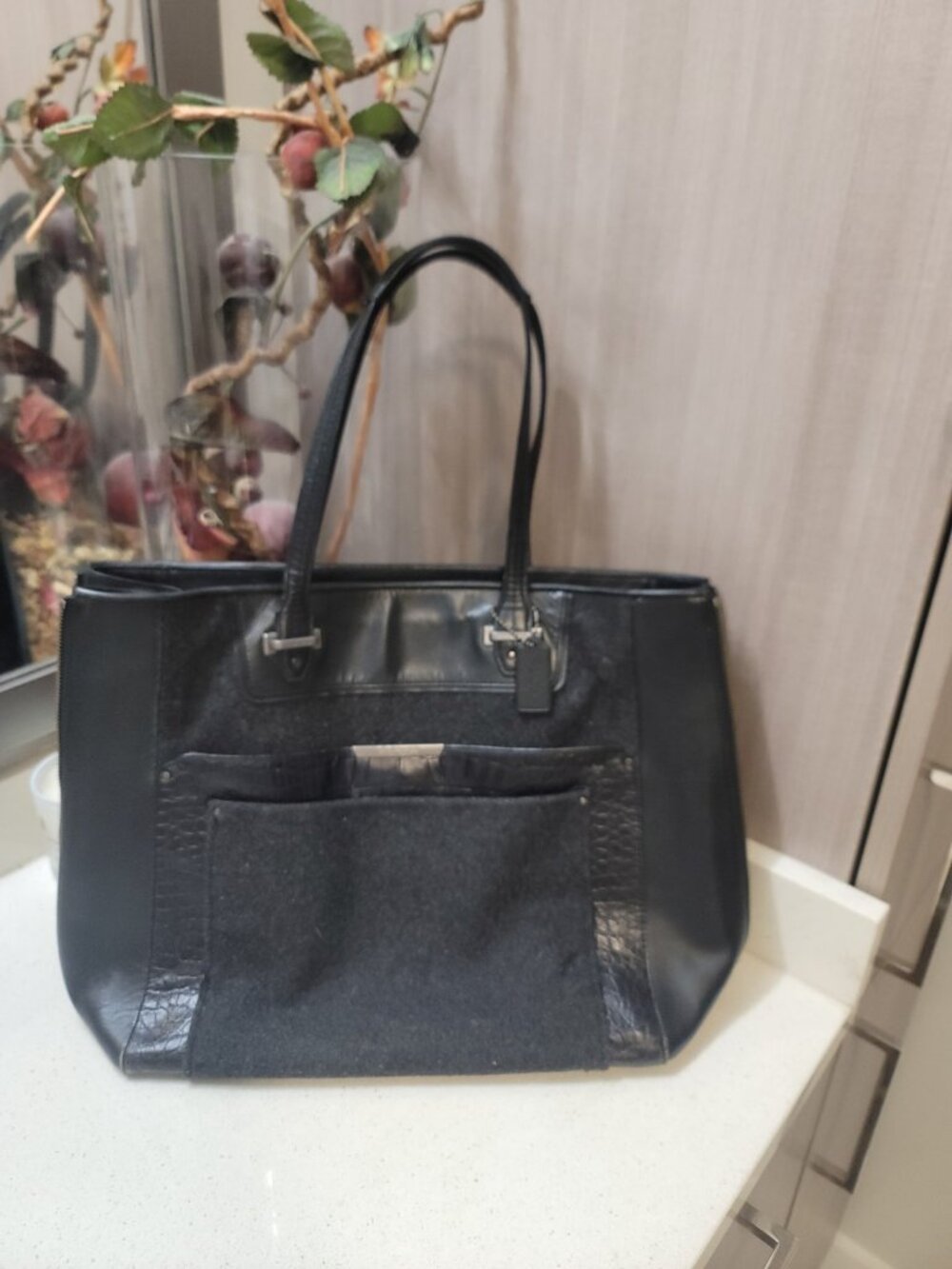 Coach Taylor 32824 Black Leather Large Tote Shoulder Bag Satchel $598 - Picture 2 of 12